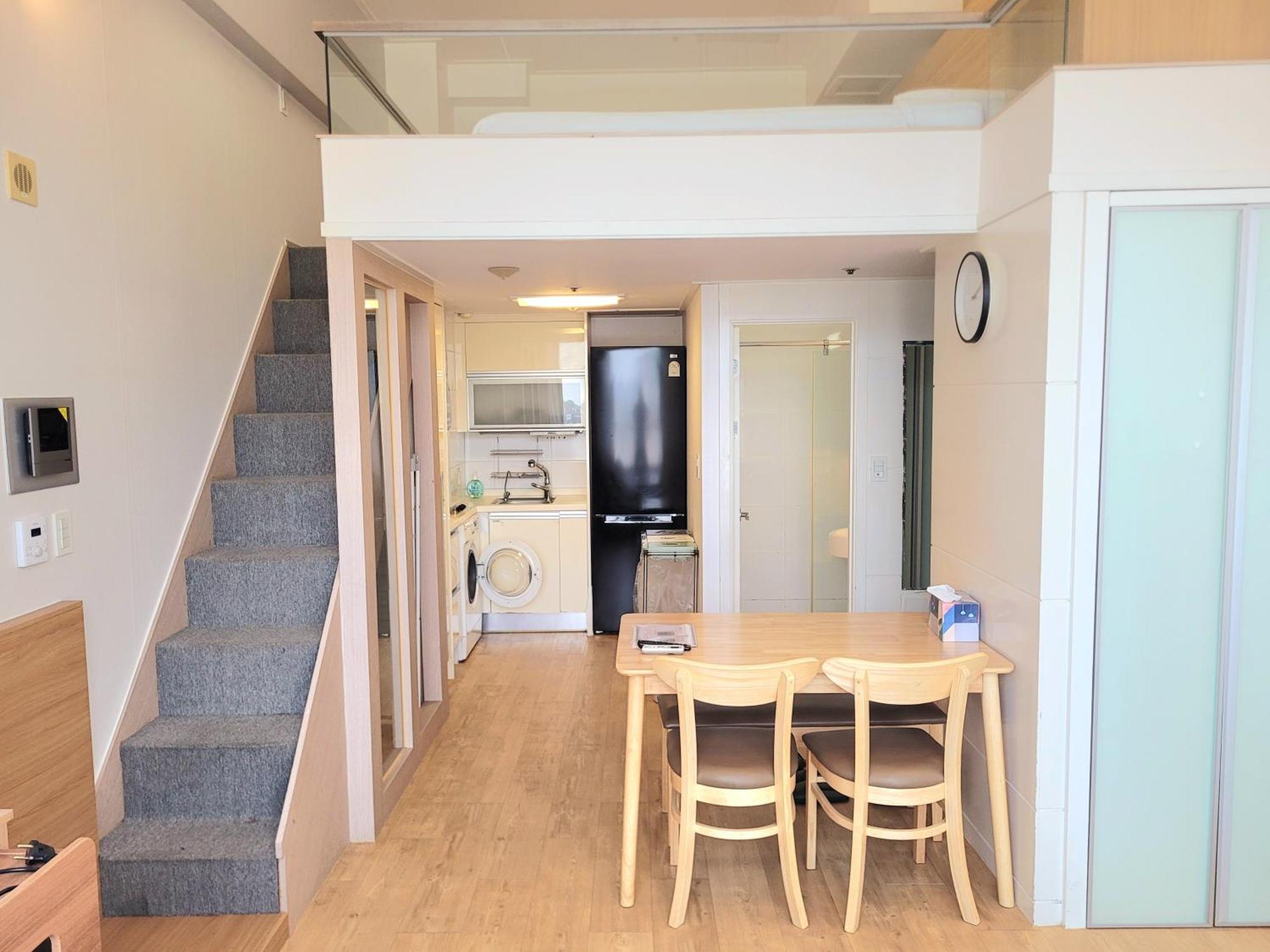 Travel House Apartment Seoul Bagian luar foto